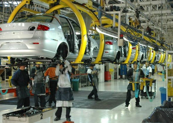 INDÚSTRIA BRASILEIRA ENCERRA 2024 COM CRESCIMENTO, MAS JUROS ALTOS E SINAIS DE ESGOTAMENTO PREOCUPAM O SETOR, RESSALTA FIRJAN