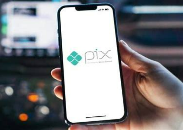 NOVIDADES DO PIX PARA 2025: MAIS FACILIDADE E SEGURANÇA PARA OS USUÁRIOS