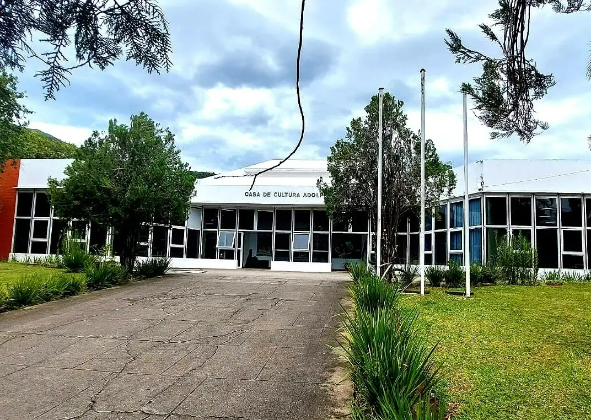 CASA DE CULTURA DE TERESÓPOLIS SEDIA O 42º SALÃO DA SOARTE