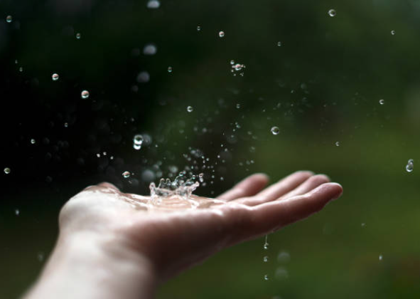 “OI, CHUVA! EU PEÇO QUE CAIA DEVAGAR”