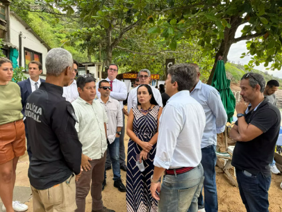 VISTORIA NA PRAIA DE JOÃO FERNANDES BUSCA CONCILIAÇÃO ENTRE PRESERVAÇÃO AMBIENTAL E ORDENAMENTO DE ATIVIDADE ECONÔMICA EXERCIDA NA PRAIA
