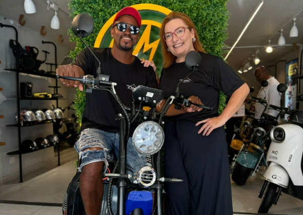FESTIVAL SABORES DE CABO FRIO FAZ ENTREGA DO PRÊMIO DE MELHOR ATENDIMENTO DO EVENTO
