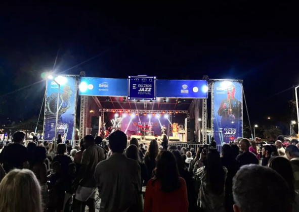 BÚZIOS JAZZ FESTIVAL ATRAI MAIS DE 20 MIL PESSOAS E MOVIMENTA R$ 4,56 MILHÕES NA ECONOMIA LOCAL