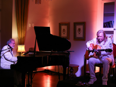 SUCESSOS DA BOSSA NOVA VÃO TOMAR O PALCO DO THEATRO MUNICIPAL DE NITERÓI NESTA SEMANA